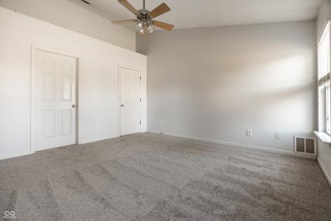 5896 Hollow Oak Trail Carmel IN 46033