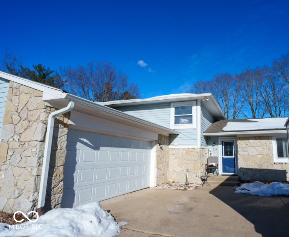 6918 Burmaster Court Indianapolis IN 46214