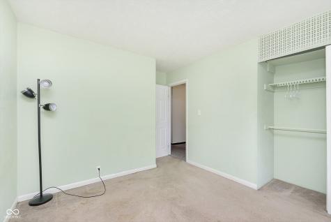 3516 Mayflower Drive Indianapolis IN 46221