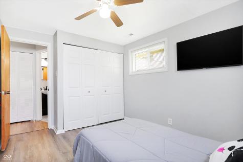 1728 E Bradbury Avenue Indianapolis IN 46203