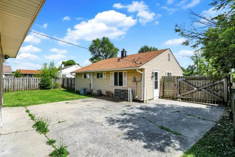 1728 E Bradbury Avenue Indianapolis IN 46203
