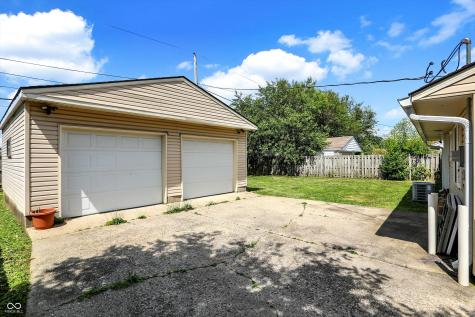 1728 E Bradbury Avenue Indianapolis IN 46203