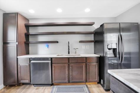 1728 E Bradbury Avenue Indianapolis IN 46203