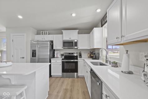 13828 N Americus Way Camby IN 46113