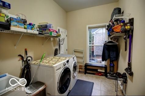 10526 Proposal Pointe Way Fishers IN 46040