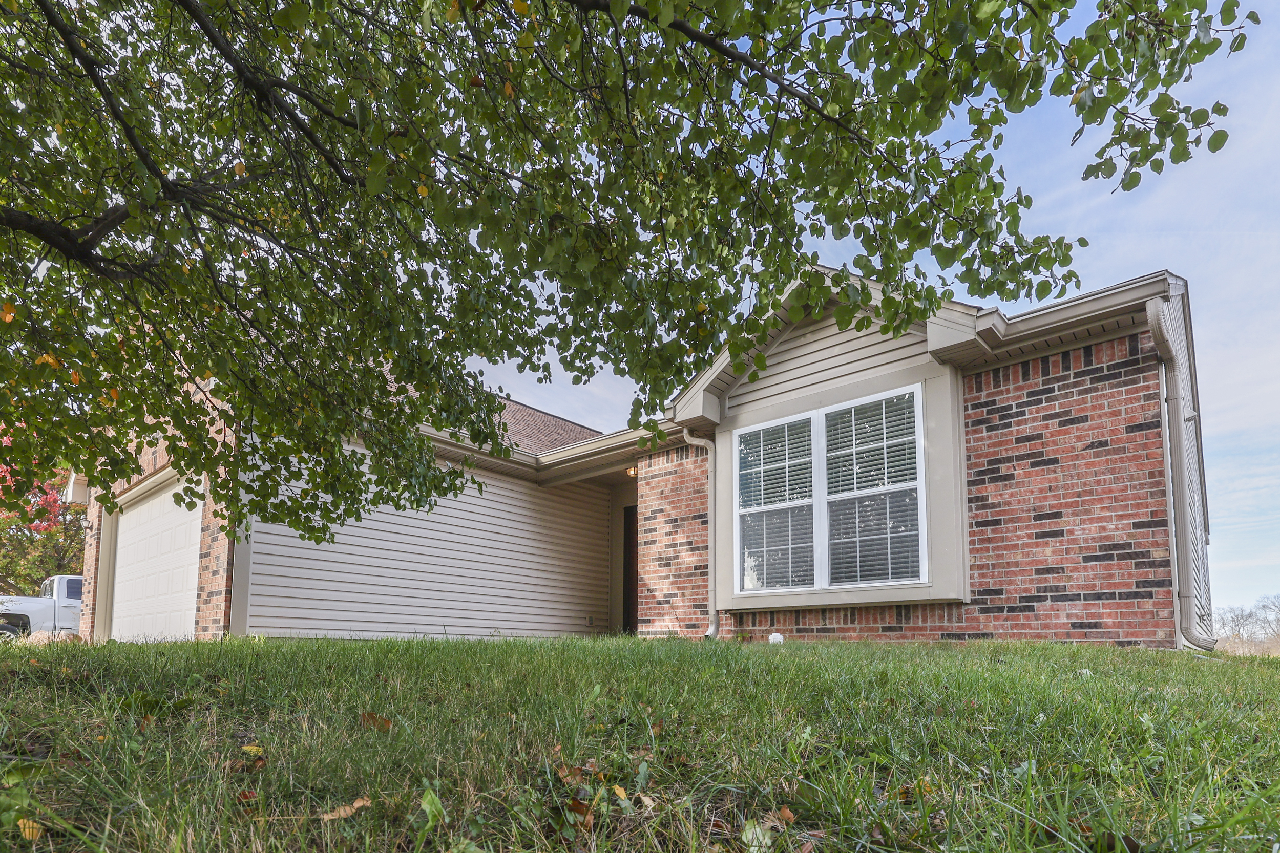 7116 Allegan Drive Indianapolis IN 46217