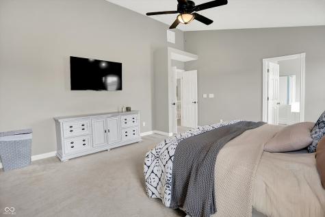 5142 Cedar Mill Lane Indianapolis IN 46237