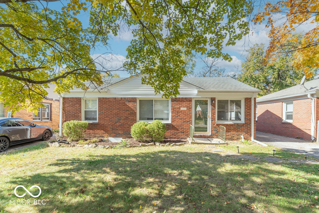 1728 N Coolidge Avenue Indianapolis IN 46219