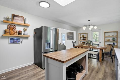 15030 Little Eagle Creek Avenue Zionsville IN 46077