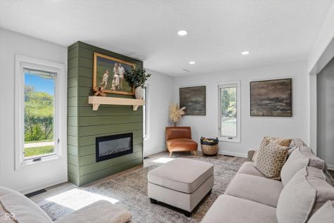 15030 Little Eagle Creek Avenue Zionsville IN 46077