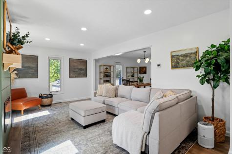 15030 Little Eagle Creek Avenue Zionsville IN 46077
