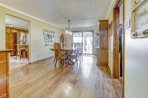 5915 W 1400 N Elwood IN 46036