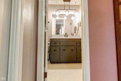 5915 W 1400 N Elwood IN 46036
