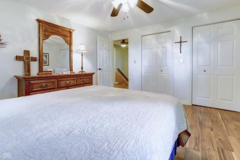 5915 W 1400 N Elwood IN 46036