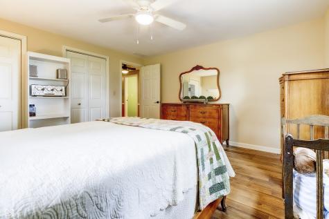 5915 W 1400 N Elwood IN 46036