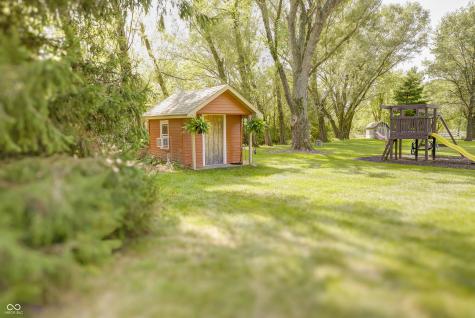 5915 W 1400 N Elwood IN 46036
