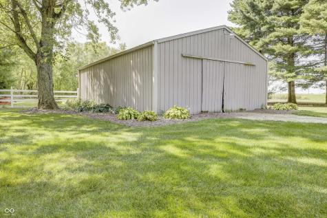 5915 W 1400 N Elwood IN 46036