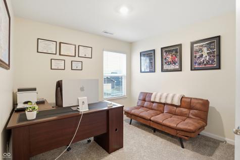 2689 Maricopa Boulevard Whitestown IN 46075