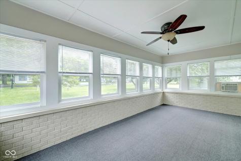 1074 S Morgantown Road Greenwood IN 46143