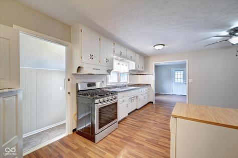 1074 S Morgantown Road Greenwood IN 46143