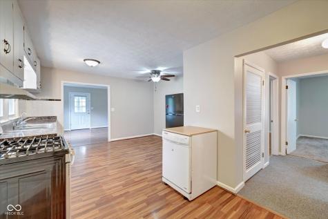 1074 S Morgantown Road Greenwood IN 46143