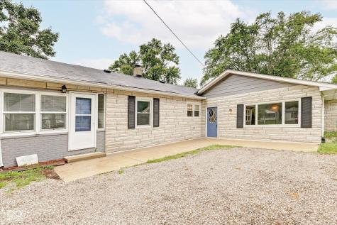 1074 S Morgantown Road Greenwood IN 46143