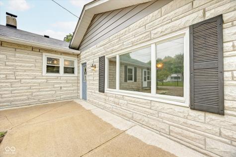 1074 S Morgantown Road Greenwood IN 46143