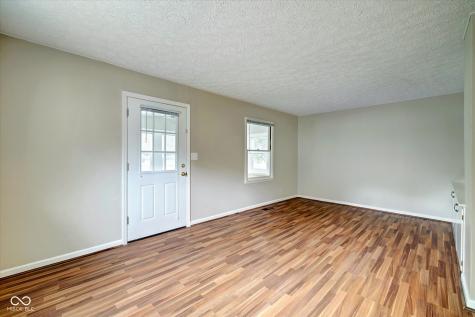 1074 S Morgantown Road Greenwood IN 46143