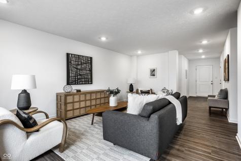 4372 Sedgewick Court Columbus IN 47201