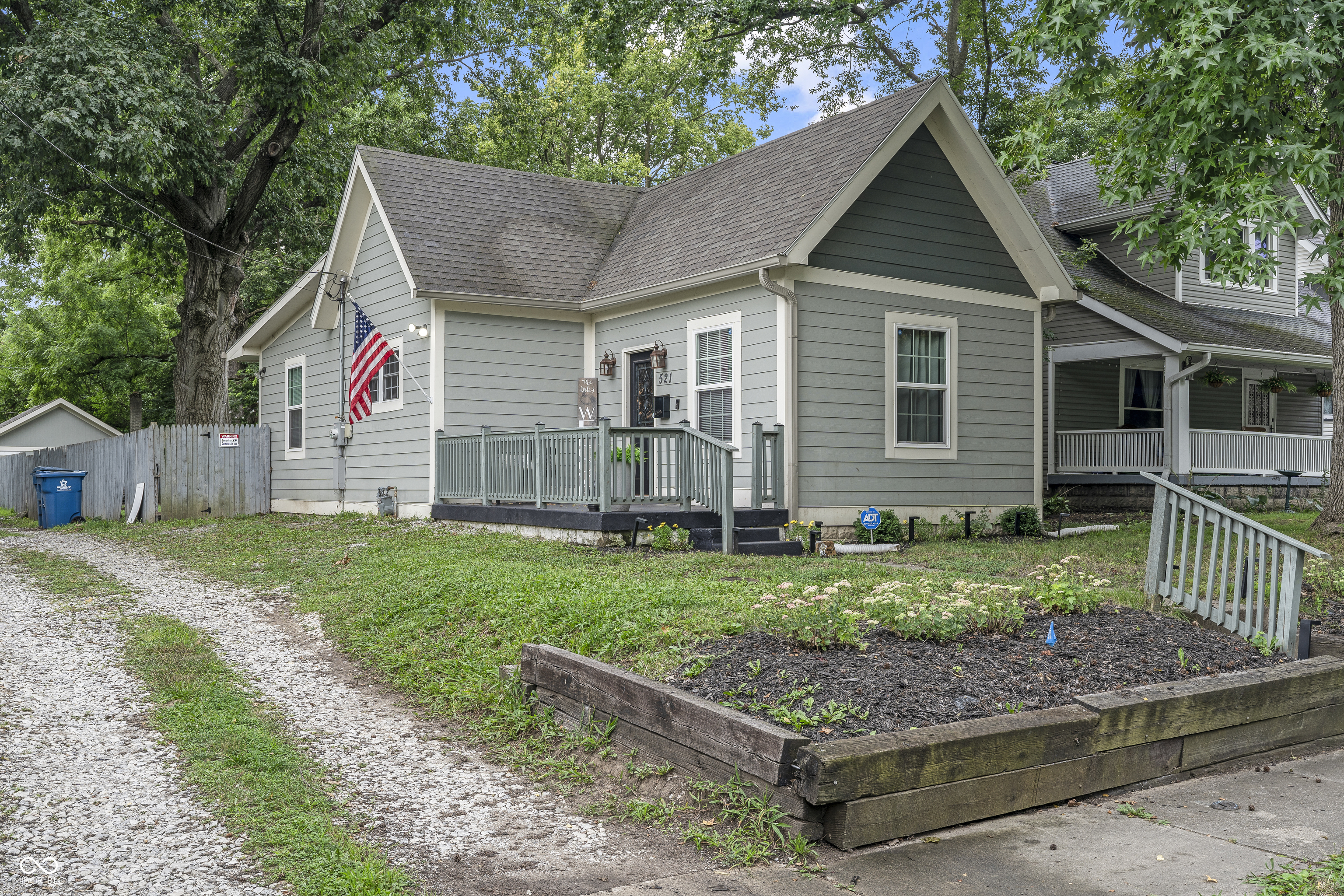 521 W 42nd Street Indianapolis IN 46208