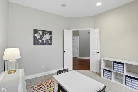 11973 Bird Key Boulevard Fishers IN 46037