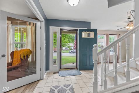 4709 Oakton Way Greenwood IN 46143