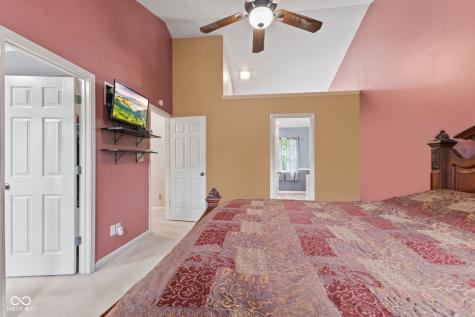 4709 Oakton Way Greenwood IN 46143
