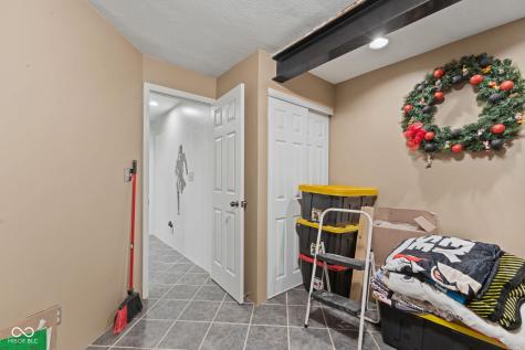 4709 Oakton Way Greenwood IN 46143