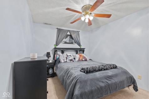 4709 Oakton Way Greenwood IN 46143