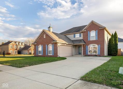 8066 Lawrence Woods Place Indianapolis IN 46236