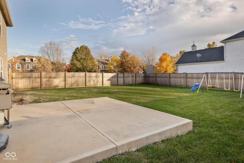 8066 Lawrence Woods Place Indianapolis IN 46236