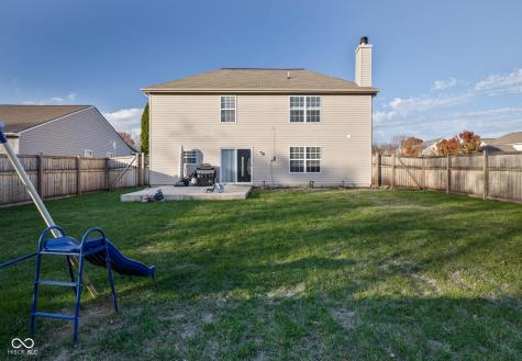 8066 Lawrence Woods Place Indianapolis IN 46236