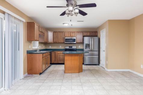 8066 Lawrence Woods Place Indianapolis IN 46236