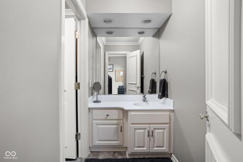 3463 Sedgemoor Circle Carmel IN 46032