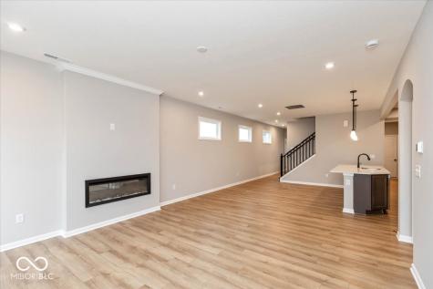 885 Rosebud Lane Greenfield IN 46140