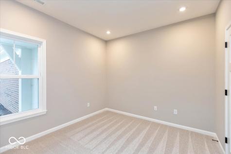 885 Rosebud Lane Greenfield IN 46140