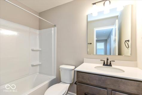 885 Rosebud Lane Greenfield IN 46140