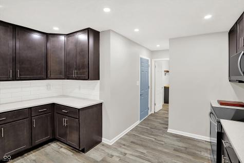 839 Fernwood Court Indianapolis IN 46234