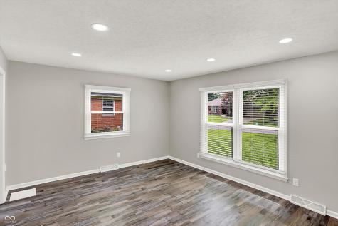 839 Fernwood Court Indianapolis IN 46234