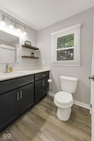 839 Fernwood Court Indianapolis IN 46234