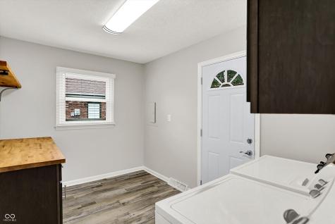 839 Fernwood Court Indianapolis IN 46234