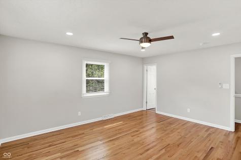 839 Fernwood Court Indianapolis IN 46234
