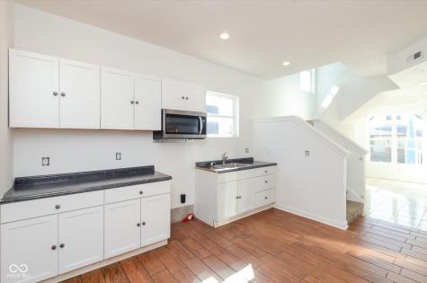 543 N Temple Avenue Indianapolis IN 46201
