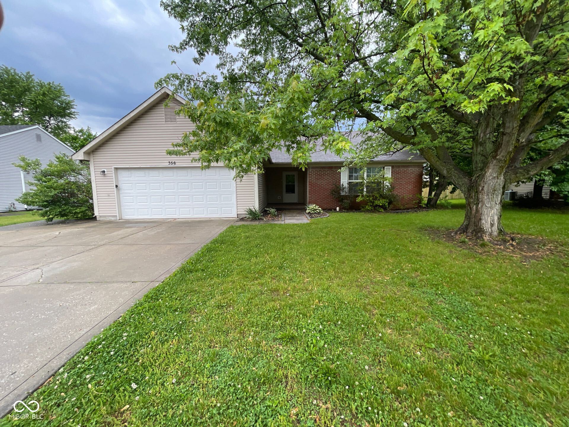 356 Seabreeze Circle Avon IN 46123